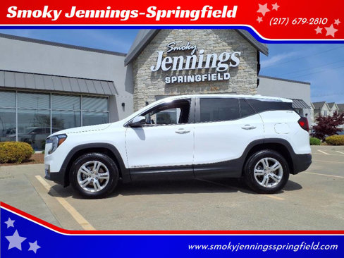 Used 2024 GMC Terrain SLE image 1