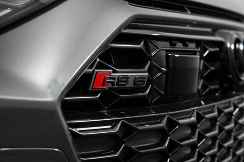New 2025 Audi RS 6 performance image 15
