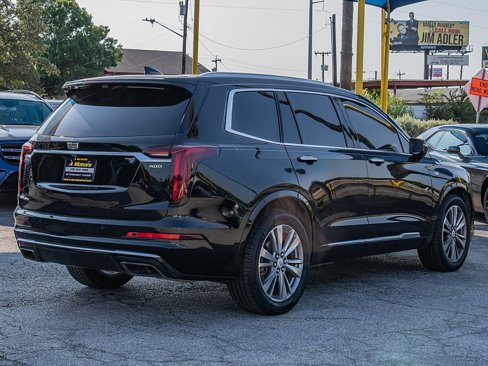 Used 2021 Cadillac XT6 Premium Luxury w/ Platinum Package image 5