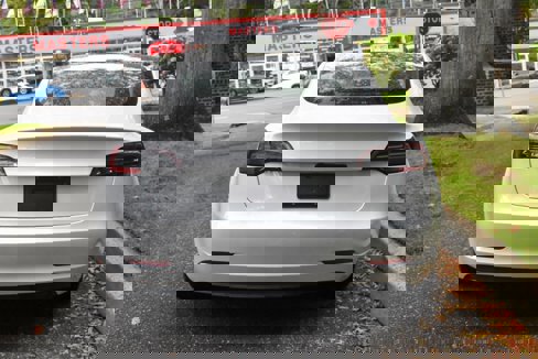 Used 2023 Tesla Model 3 Standard Range image 7