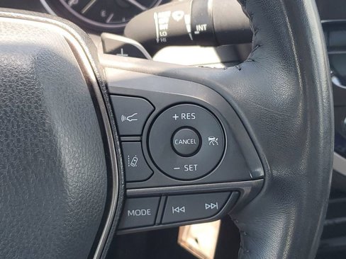 Used 2023 Toyota Camry SE image 34