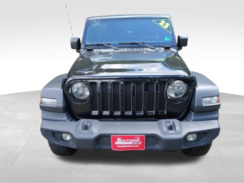 Used 2023 Jeep Wrangler Sport S image 9