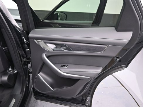 New 2025 Jaguar F-PACE R-Dynamic S image 13