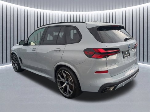 Certified 2024 BMW X5 xDrive50e w/ Executive Package image 7