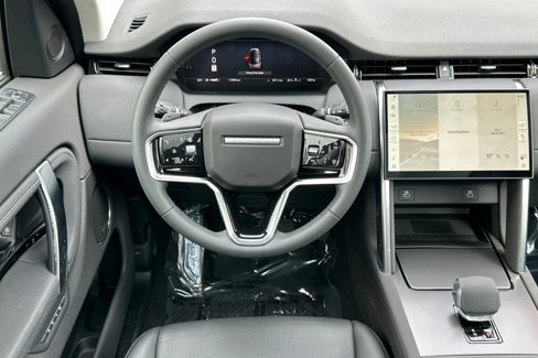 Certified 2024 Land Rover Discovery Sport S image 15
