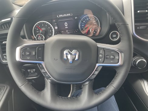 New 2026 RAM 1500 4x4 Crew Cab image 23
