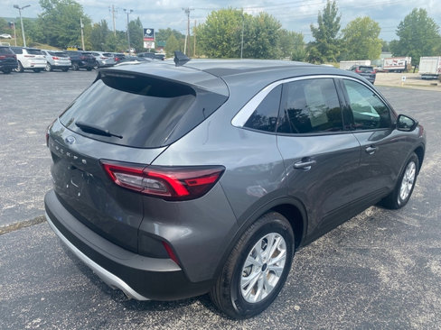 Used 2024 Ford Escape Active image 6
