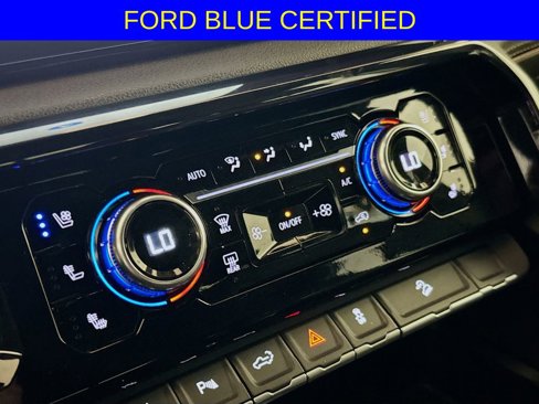 Used 2024 GMC Sierra 2500 AT4 w/ AT4 Premium Plus Package image 16