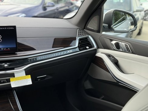 New 2026 BMW X5 sDrive40i image 22