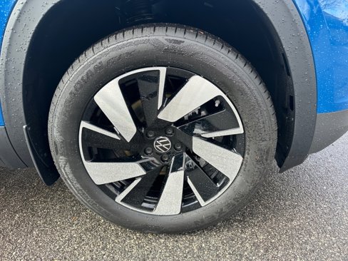 New 2025 Volkswagen Atlas Cross Sport SE image 25