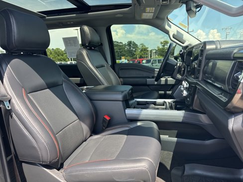 Used 2024 Ford F250 Lariat w/ Lariat Ultimate Package image 35