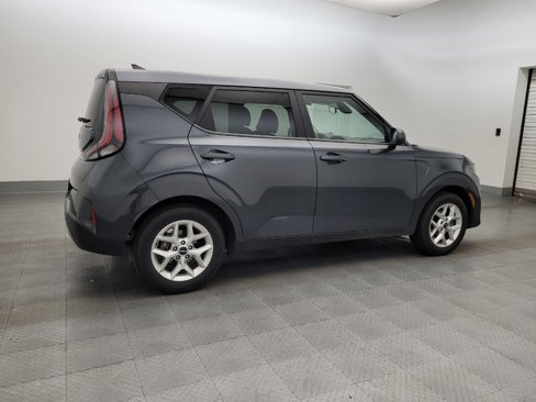 Used 2023 Kia Soul LX w/ Option Group 015 image 10