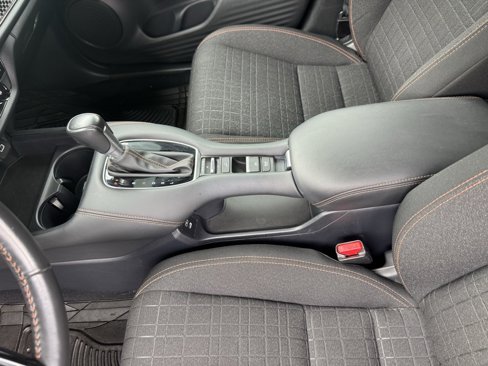 Used 2024 Honda HR-V Sport image 15