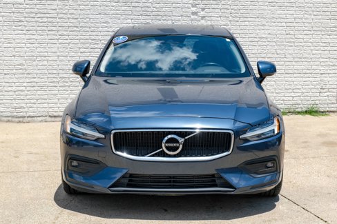 Used 2021 Volvo S60 T5 Momentum image 5