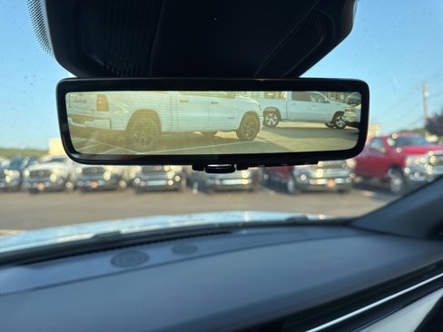 New 2025 Jeep Wagoneer Limited w/ Comfort Package image 17