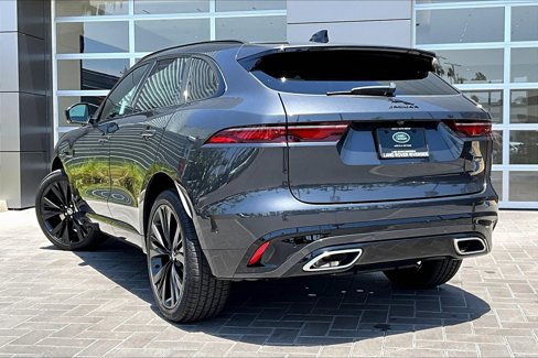 New 2026 Jaguar F-PACE R-Dynamic S image 3