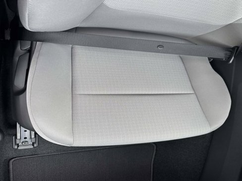 New 2026 Toyota Prius LE image 15