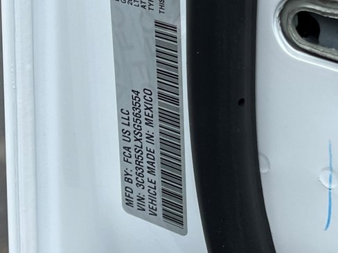 New 2025 RAM 2500 Limited image 29