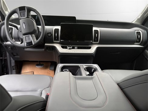 New 2025 Ford Expedition Max Active image 10