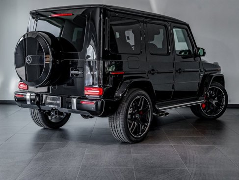 Used 2024 Mercedes-Benz G 63 AMG 4MATIC image 7