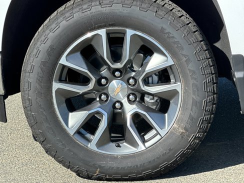 New 2025 Chevrolet Silverado 1500 LT w/ Protection Package image 33