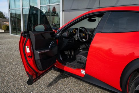 Certified 2024 Ferrari Purosangue image 9