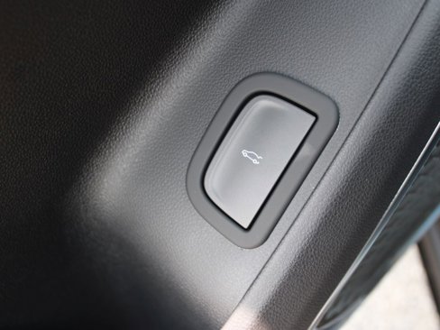 New 2026 Buick Enclave Sport Touring w/ Power Package image 11