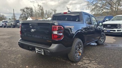 New 2025 Ford Maverick Tremor image 9