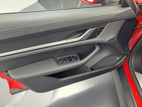 Certified 2025 Porsche Taycan 4S image 21