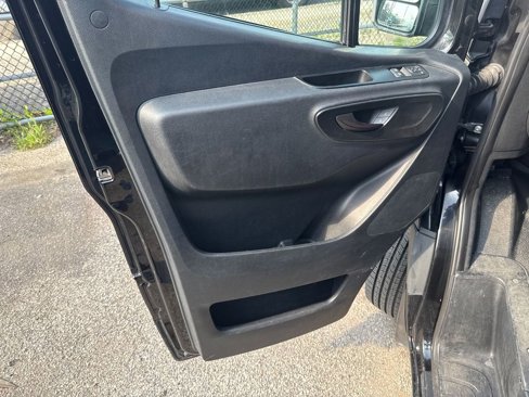 Used 2019 Mercedes-Benz Sprinter 170 Cargo image 10