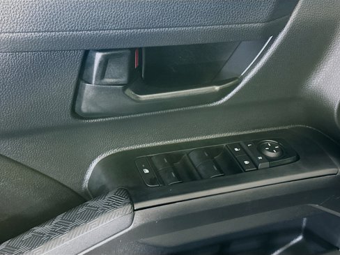 Used 2024 Toyota Tacoma SR5 image 15