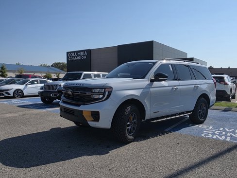 New 2025 Ford Expedition Tremor image 3