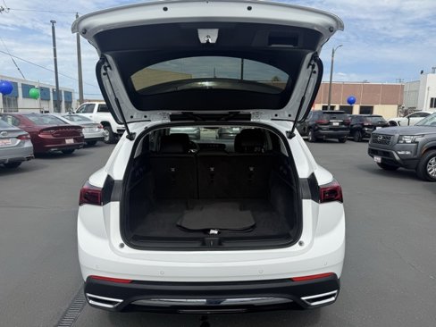 Used 2024 Buick Envision Preferred image 11