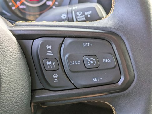 Used 2024 Jeep Gladiator Sport image 24