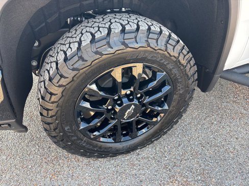 New 2026 Chevrolet Silverado 2500 LT w/ Trail Boss Package image 21