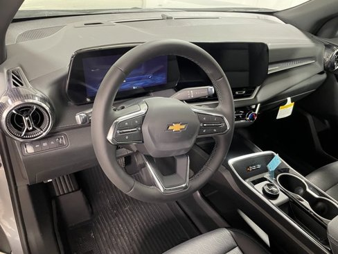 New 2026 Chevrolet Equinox LT w/ Convenience Package II image 13
