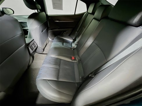 Used 2025 Toyota Camry XSE image 22