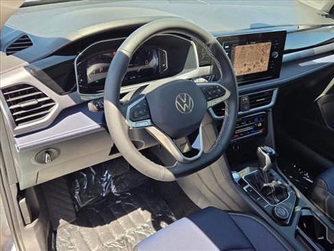 New 2025 Volkswagen Taos SEL image 3