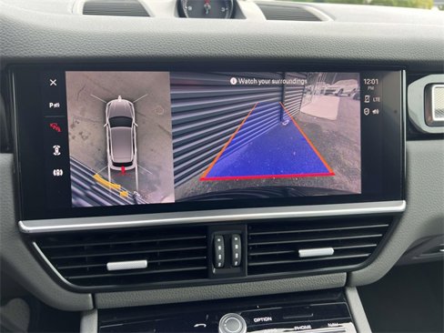 Certified 2023 Porsche Cayenne image 25