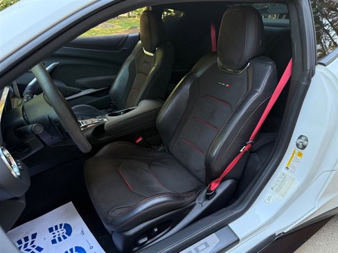Used 2018 Chevrolet Camaro ZL1 image 51