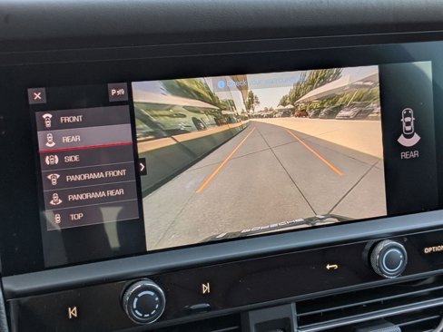 Certified 2025 Porsche Macan image 19