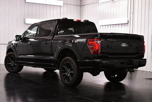 Used 2024 Ford F150 Platinum w/ Equipment Group 702A High image 5