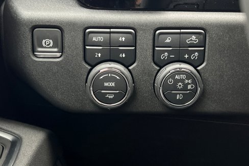 New 2025 Chevrolet Silverado 3500 High Country w/ Technology Package image 31