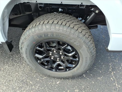 New 2025 Ford F150 XLT image 27