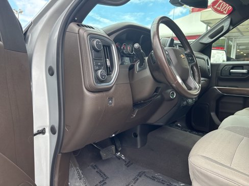 Used 2021 Chevrolet Silverado 1500 LT w/ Safety Package II image 24