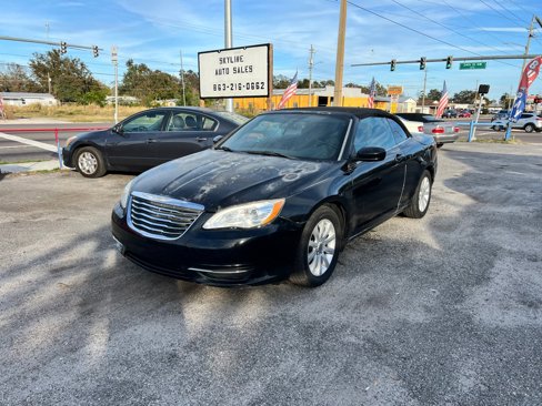 Used 2012 Chrysler 200 Touring image 1