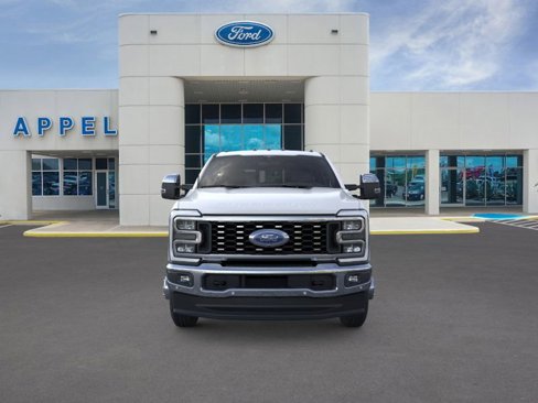 New 2026 Ford F350 4x4 Crew Cab DRW Super Duty image 7