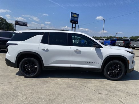 New 2026 Chevrolet Traverse LT w/ Midnight/Sport Edition image 7