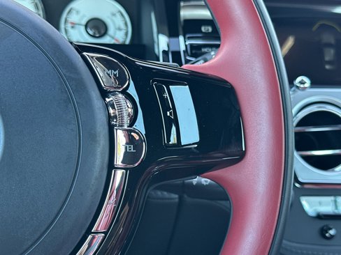 Used 2019 Rolls-Royce Wraith image 27