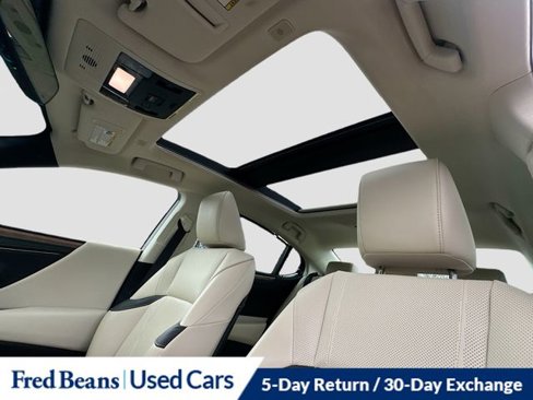Used 2023 Lexus ES 350 Ultra Luxury image 22